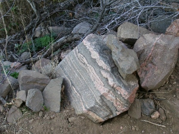 Banded gneiss along the Apex Trail